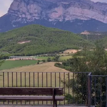 Preciosas Vistas A La Montaña, Luminoso Y Acogedor * El Pueyo de Araguás