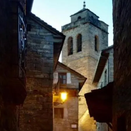 Preciosas Vistas A La Montana, Luminoso Y Acogedor * El Pueyo de Araguás