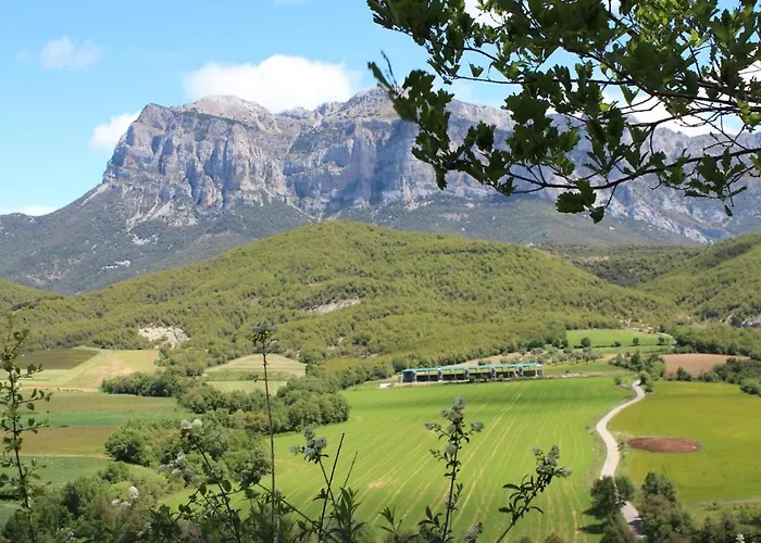 Preciosas Vistas A La Montaña, Luminoso Y Acogedor El Pueyo de Araguás